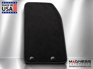 Jeep Renegade Floor Mats - Premium Carpet - LUXUS - Front + Rear Set - Black